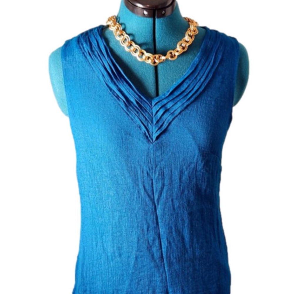 207.  CLEO Teal Sleeveless V-neck Gauzy Blouse sz S